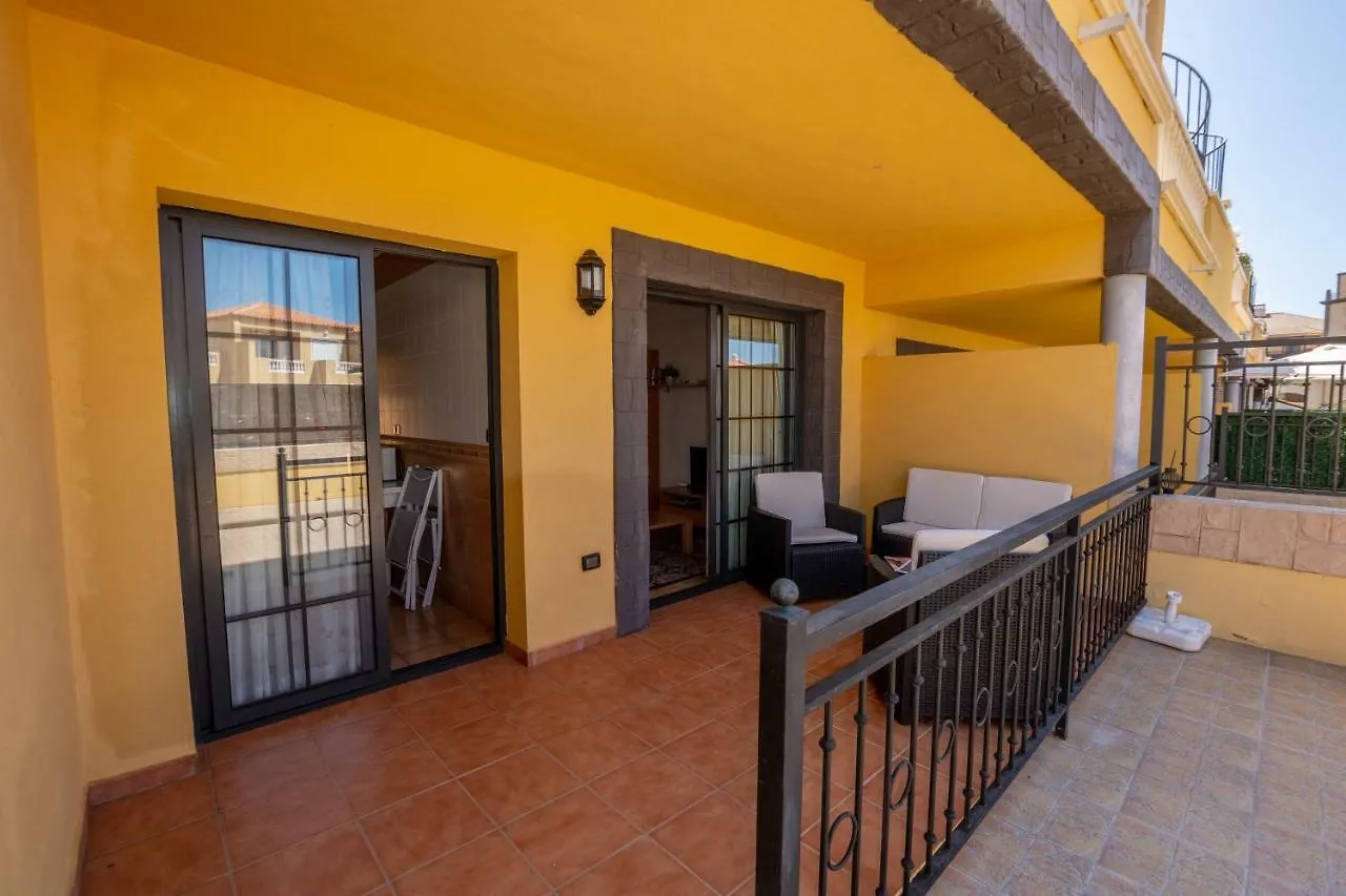 Apartamento Vanessa أذيخي 0*,